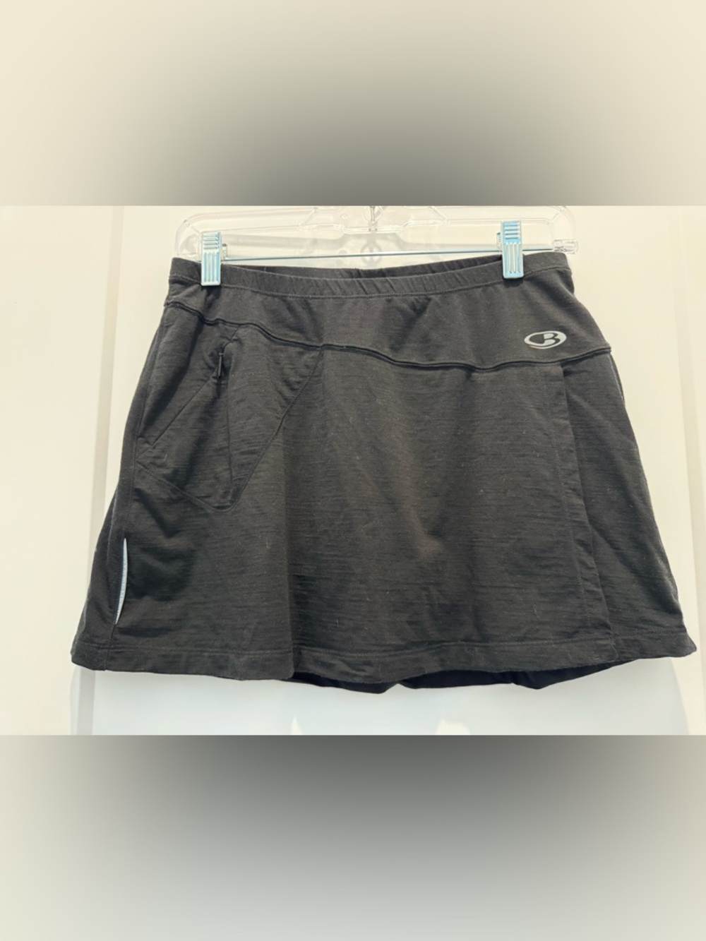 Icebreaker Black Merino Wool Skort - Women’s Size Small